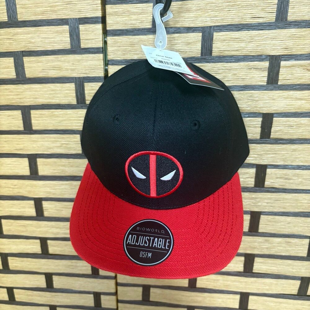 Deadpool‎ Red And Black Hat